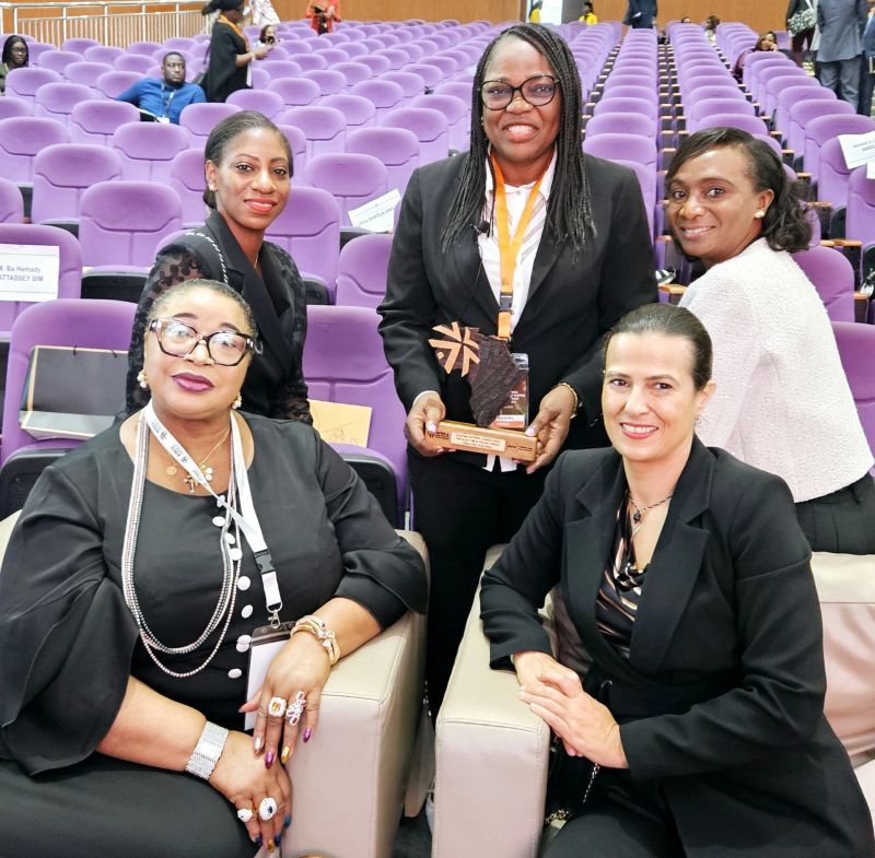 Mme Rachel DIBOU reçoit le Trophée SUFAWE Congo 2025, Pointe-Noire, 24 juin 2025